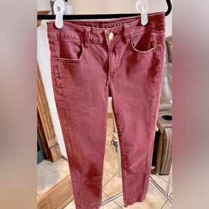 Size 2 American Eagle outfitters jegging crop super super stretch